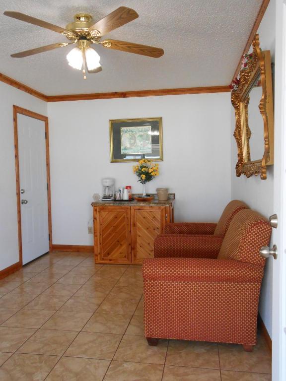 Budget Inn And Suites Siloam Springs Экстерьер фото